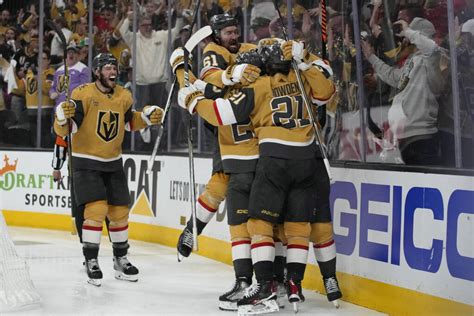 Stephenson’s OT goal gives Golden Knights 3-2 win over Stars, lead 2-0 in West final